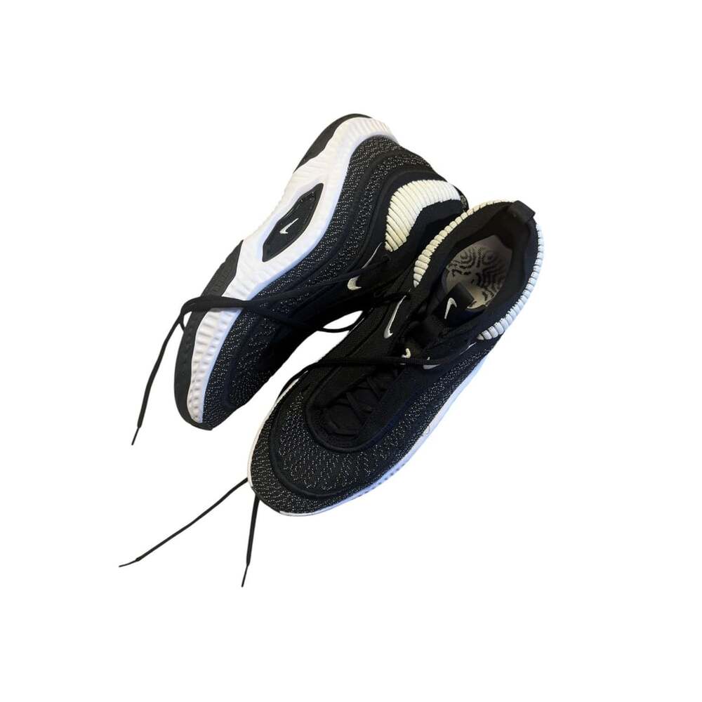 Nike Cosmic Unity 3 Size 15 Black White Basketball Shoes